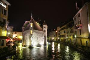 Hotels Novotel Annecy Centre : photos des chambres