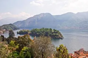 Residence Sala Comacina apartment no 2 with pool and spa by Italian Apartments - Sala Comacina