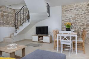 Villa Petit in Brela, private pool