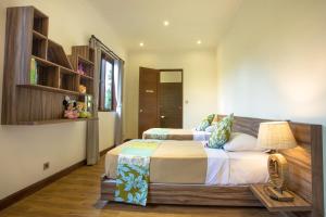 Biệt Thự Có Hồ Bơi Riêng (Villa with Private Pool)