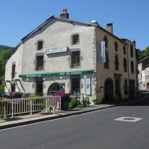 Hôtel des Voyageurs, Hotels - Ferrières-Saint-Mary