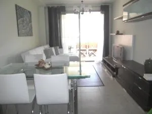 Ronda Barbiguera, 1 Aldea Golf apt 3210 - San Jorge