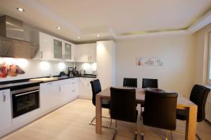 Villa Allegra by Rujana