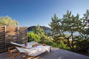 Deluxe Double Room with Sea View room in La Plage Casadelmar