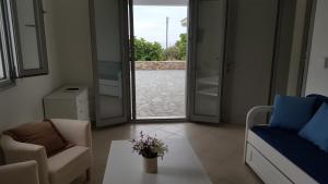 VILLA SOROS Antiparos Greece