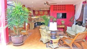 Amazing Tropical Family Thai Style Villacosts included