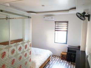 Long Hotel and motobike rental