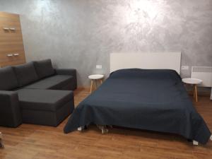 Однокомнатная квартира-студия. Новострой, центр города.