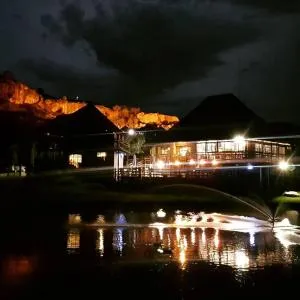 Cheetau Lodge - Paul Roux