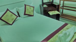 Glory Nest Apartment