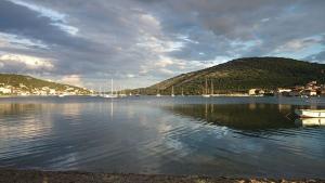 Apartmani M I R J A N A