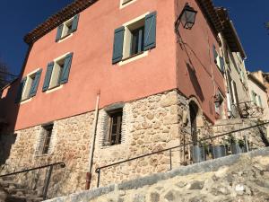 Appartements st jeannet esprit brocante : photos des chambres