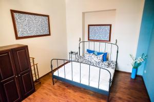 Indigo Apartment With Free Parking