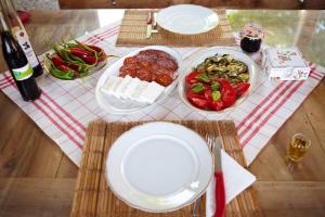 Guest House Milevkini Dvori
