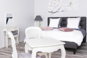 B&B / Chambres d'hotes L'Attrap'Reves : Le confort Hotelier, la convivialite en plus : photos des chambres