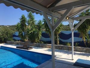 Chiqui luxury apartments Alonissos Greece