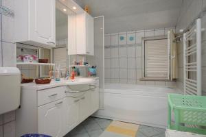 Apartment Valica 7122a