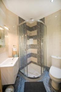 Sliema duplex 1 bedroom apartment with 2 bathrooms- Sleep 4