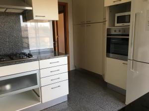 Apartamento novo muito confortável com vista Rio