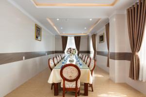 Phuc Ngoc Hotel
