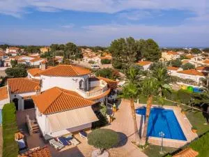 ARENDA Miami Playa Villa Lidia - Les Planes del Rei