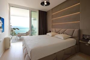 Opatija Deluxe Apartment with swimming pool