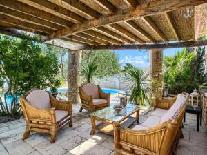 Apartment in Murter with sea beach
