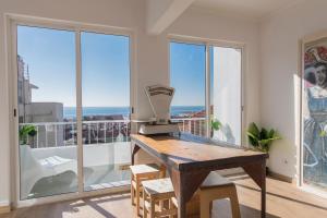 Joseph Bleck Tejo Stunning Views
