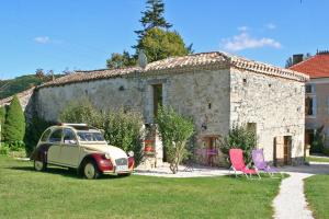 Maisons de vacances Gites Grand Pre ! et la Roulotte de Roquecor : photos des chambres