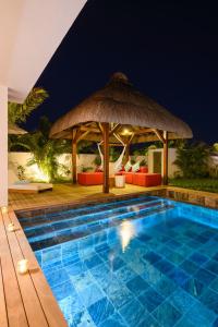 Luxurious Villa - Beach 1039m, Golf & Malls 4mn