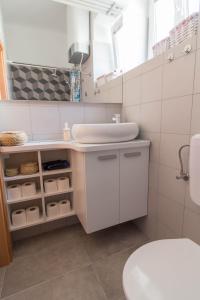 Zdenka new&cozy central apartment