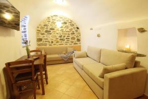 STOES Traditional Suites Chios-Island Greece