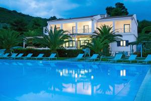 Karras Star Hotel Ikaria Greece