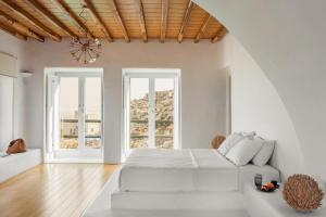 The Crown Estate in Psarou by Divine Property SA Myconos Greece