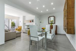 Apartment Assimetric - Only 100m to Beach