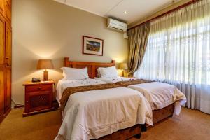 Hoyohoyo Chartwell Lodge