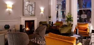 54 Queens Gate Hotel