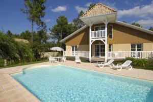 Villas Lagrange Vacances - Eden Club : photos des chambres