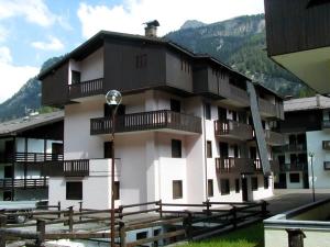 Apartement Des Alpes 2 Canazei Itaalia