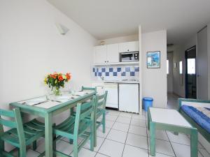 Apartment La Palme dOr-12 by Interhome