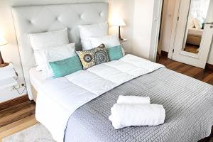 Formosa Infinity Pool Apartment