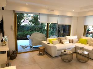 Luxe apartment center 6pers 300m2 privare garden