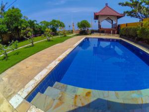 Ocean Beachfront Villa Dini