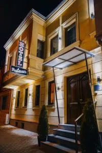 Hotel Bulevar - 比托拉