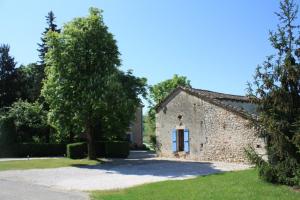 Maisons de vacances Gites Grand Pre ! et la Roulotte de Roquecor : photos des chambres