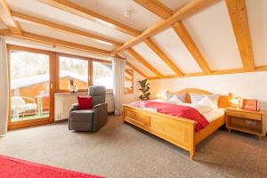 "Haus Alpenblick" - Annehmlichkeiten von 4-Sterne Familien-und Wellnesshotel Viktoria können mitbenutzt werden