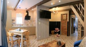 Amber House su sūkurine vonia