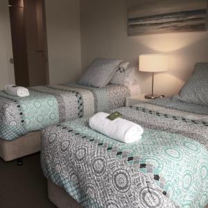 16 Seine Bay Apartment