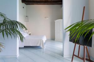 Suite with Sea View room in Palazzo Mottola Tropea