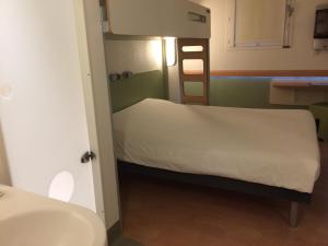 Hotels ibis Budget Pau Est : photos des chambres